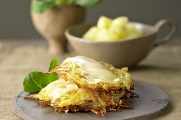 Сыр с любыми продуктами - Рости с сыром Appenzeller и перечно-яблочным компотом
