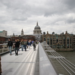 Millennium bridge, St. Pauls Cathedral