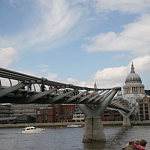 Millennium bridge, St. Pauls Cathedral