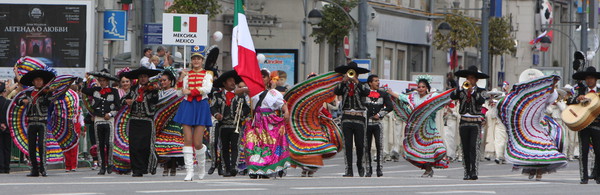 'Banda Monumental' of Mexico and The Folk Dance Company Tenochtitlan (Mexico)