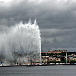 Jet D'Eau de Geneve spouting 140 meters into the air is the world’s tallest and symbolizes Geneva’s heritage as a leader in the field of hydraulic power.